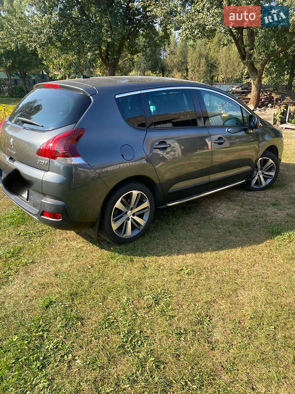 Позашляховик / Кросовер Peugeot 3008 2015 в Жовкві