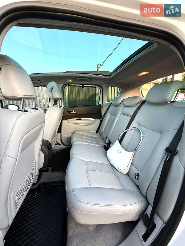 Позашляховик / Кросовер Peugeot 3008 2010 в Луцьку