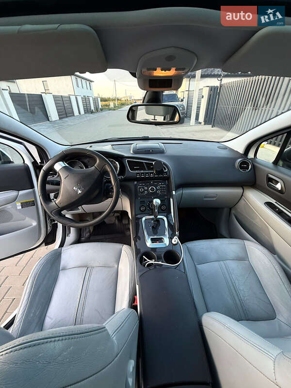 Позашляховик / Кросовер Peugeot 3008 2010 в Луцьку
