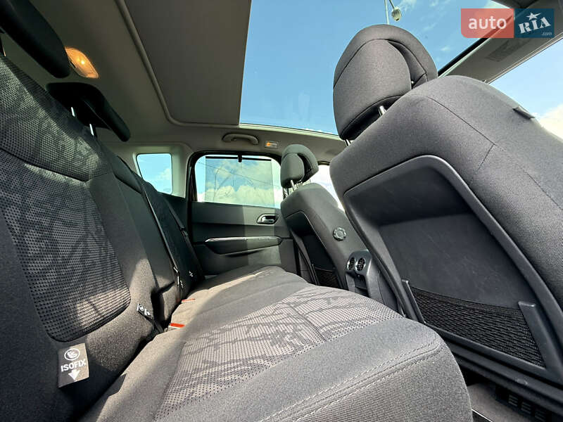 Внедорожник / Кроссовер Peugeot 3008 2013 в Львове фото 39 Внедорожник / Кроссовер Peugeot 3008 2013 в Львове