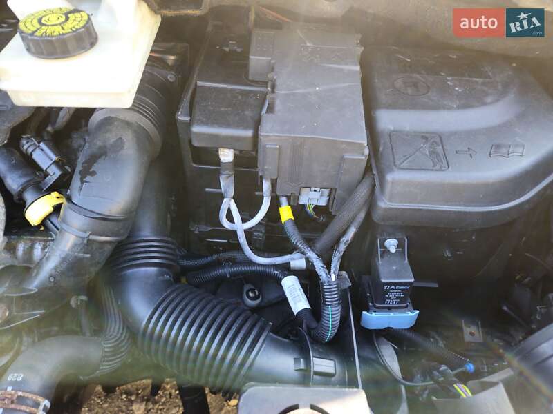 Внедорожник / Кроссовер Peugeot 3008 2011 в Стрые фото 23 Внедорожник / Кроссовер Peugeot 3008 2011 в Стрые