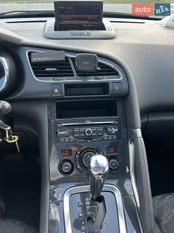 Внедорожник / Кроссовер Peugeot 3008 2011 в Ивано-Франковске