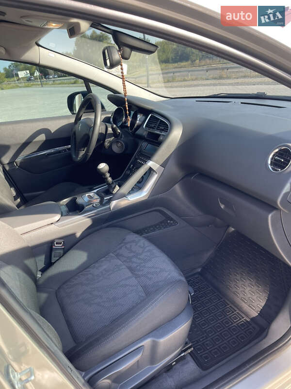 Внедорожник / Кроссовер Peugeot 3008 2010 в Тернополе фото 24 Внедорожник / Кроссовер Peugeot 3008 2010 в Тернополе