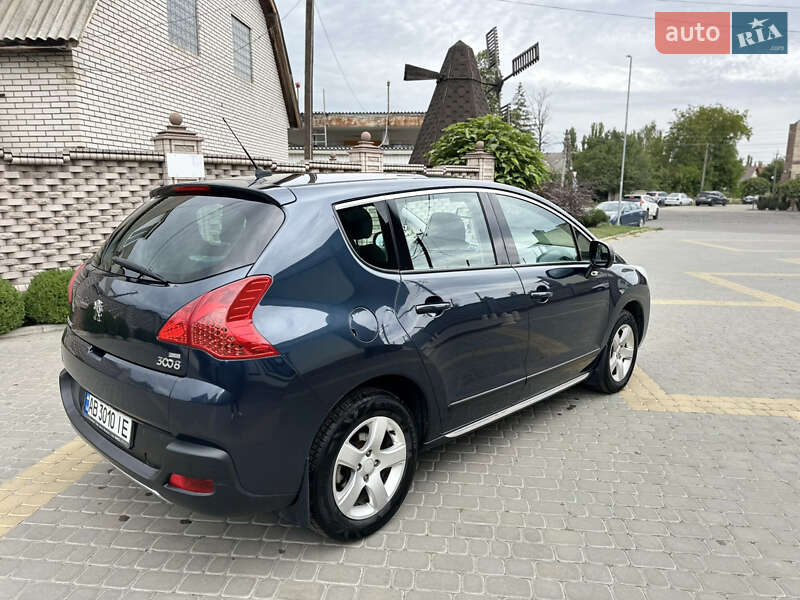 Позашляховик / Кросовер Peugeot 3008 2011 в Тульчині