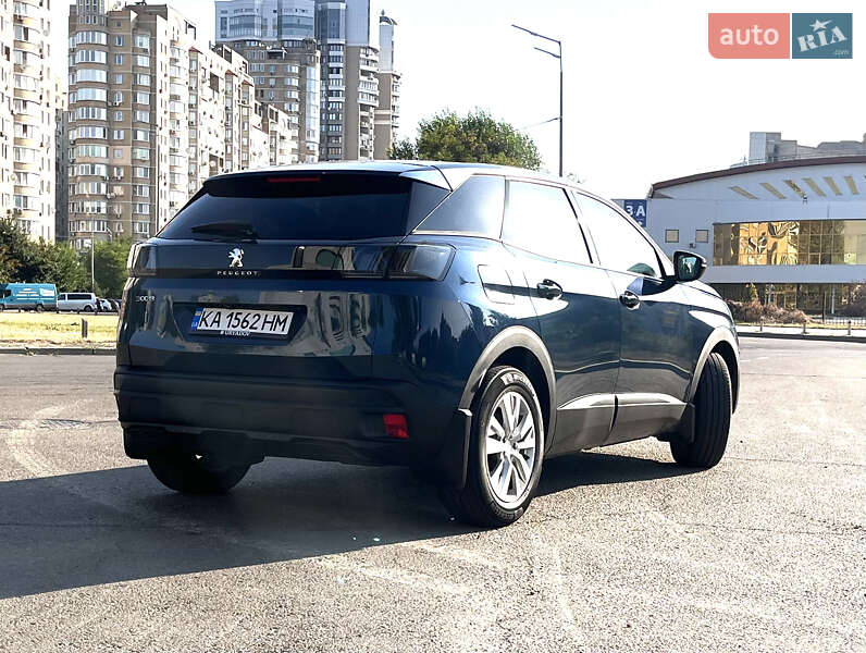 Внедорожник / Кроссовер Peugeot 3008 2021 в Киеве