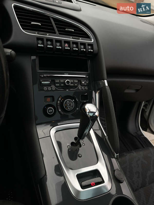 Позашляховик / Кросовер Peugeot 3008 2011 в Коломиї
