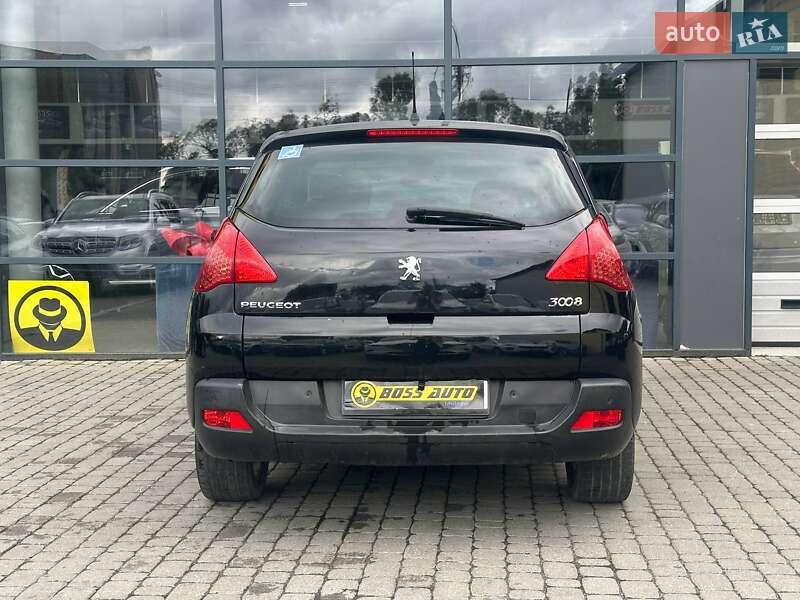 Позашляховик / Кросовер Peugeot 3008 2011 в Івано-Франківську