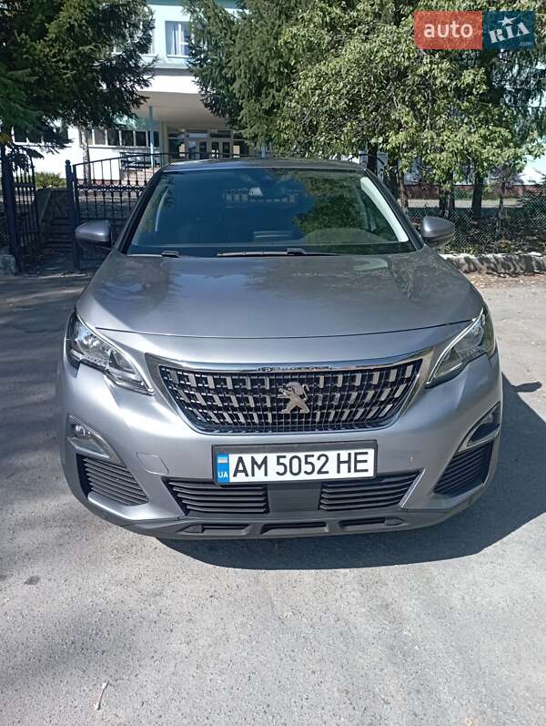 Внедорожник / Кроссовер Peugeot 3008 2017 в Казатине
