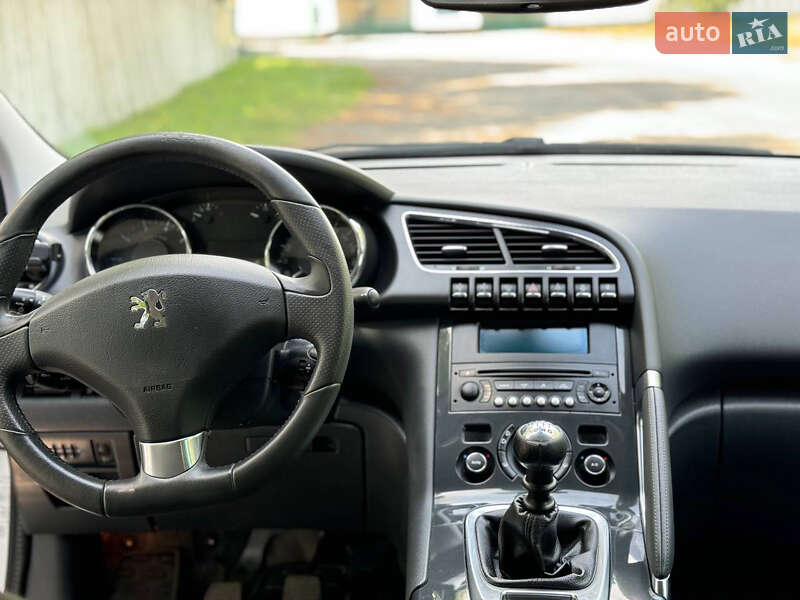 Позашляховик / Кросовер Peugeot 3008 2011 в Старокостянтинові