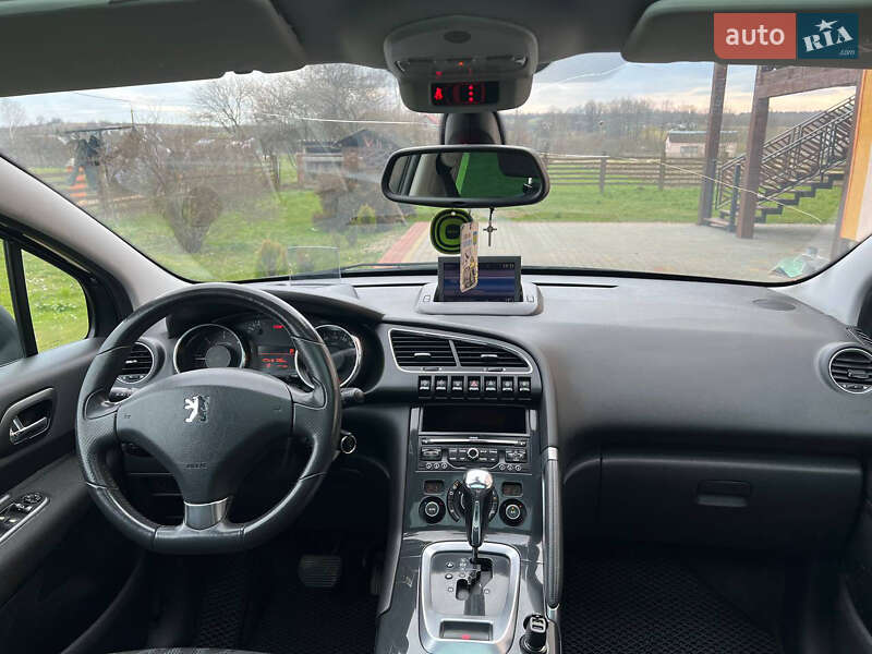 Позашляховик / Кросовер Peugeot 3008 2010 в Калуші