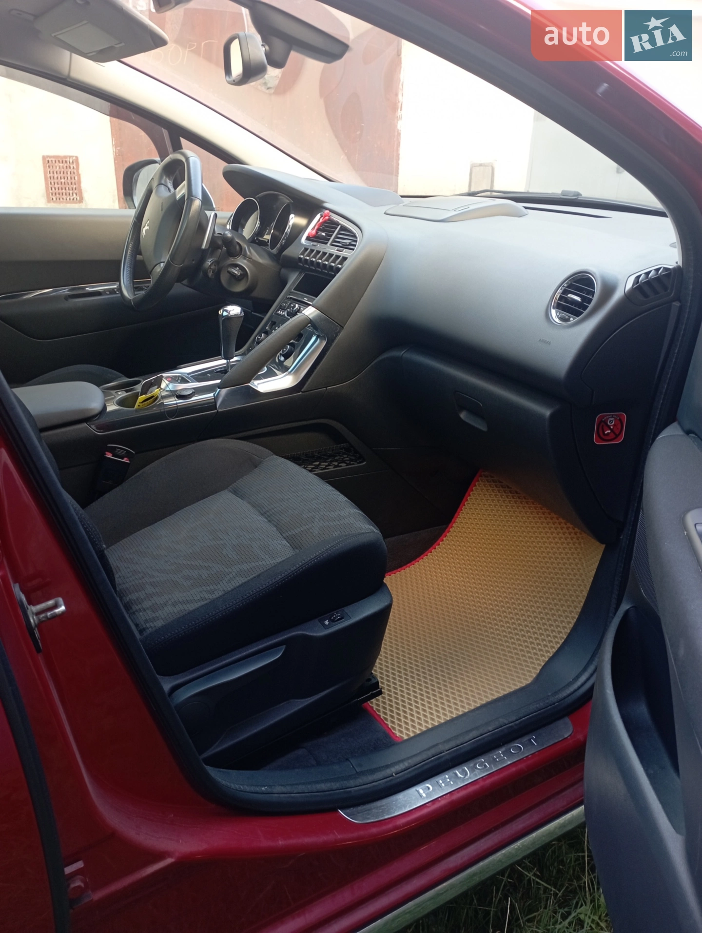 2011 Peugeot 3008 - мініатюра 25