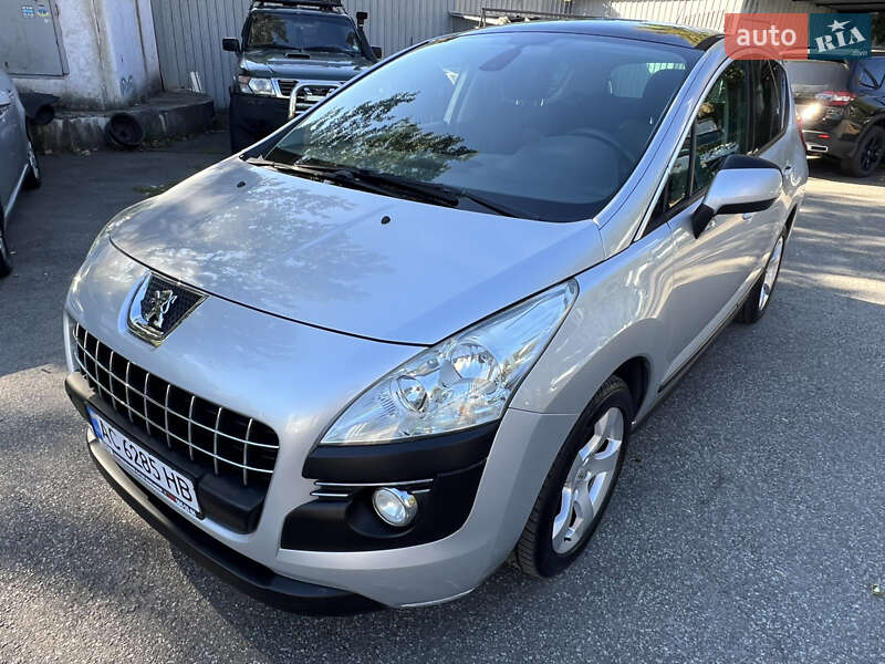 Позашляховик / Кросовер Peugeot 3008 2011 в Києві