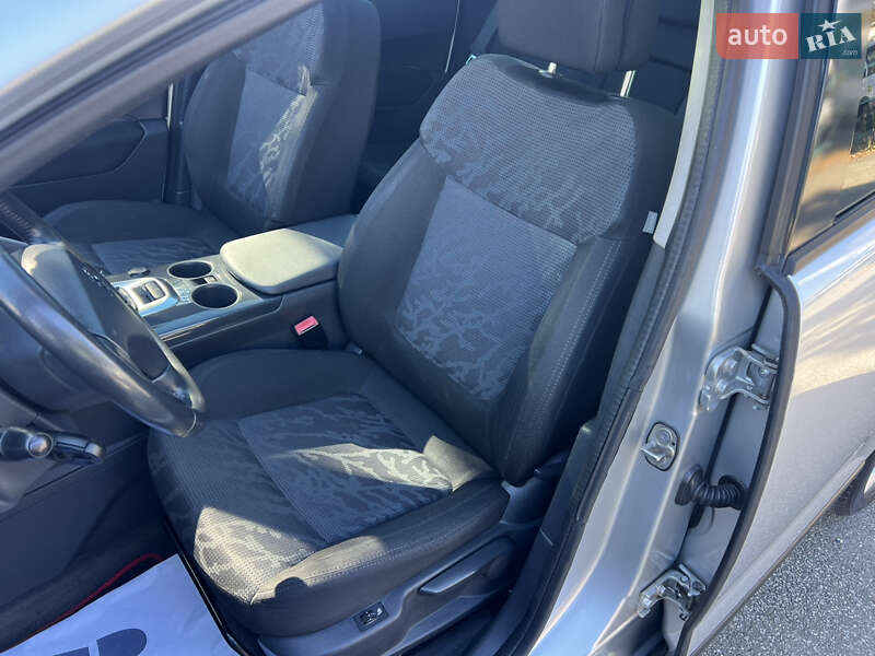 Позашляховик / Кросовер Peugeot 3008 2011 в Києві