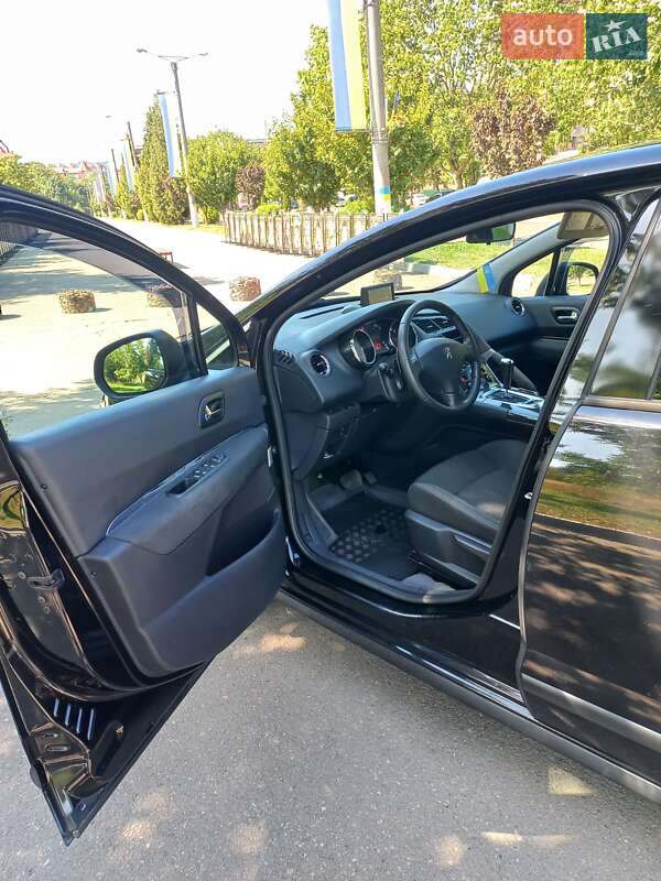 Внедорожник / Кроссовер Peugeot 3008 2014 в Ивано-Франковске