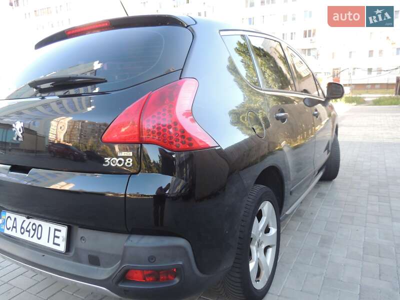 Внедорожник / Кроссовер Peugeot 3008 2012 в Черкассах