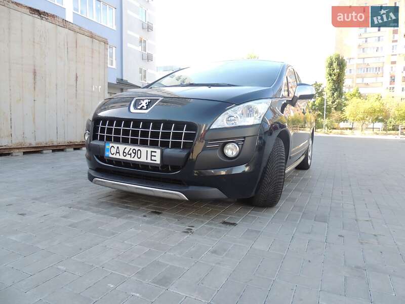 Внедорожник / Кроссовер Peugeot 3008 2012 в Черкассах