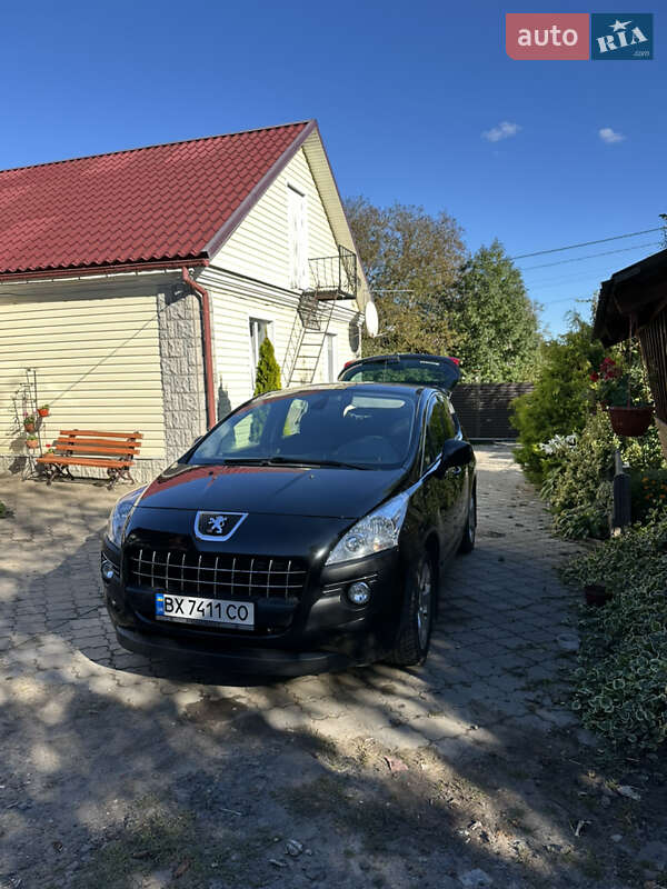 Позашляховик / Кросовер Peugeot 3008 2011 в Хмельницькому