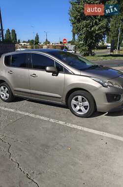 Внедорожник / Кроссовер Peugeot 3008 2015 в Киеве