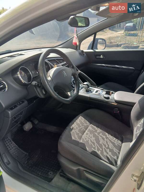 Внедорожник / Кроссовер Peugeot 3008 2012 в Новой Одессе