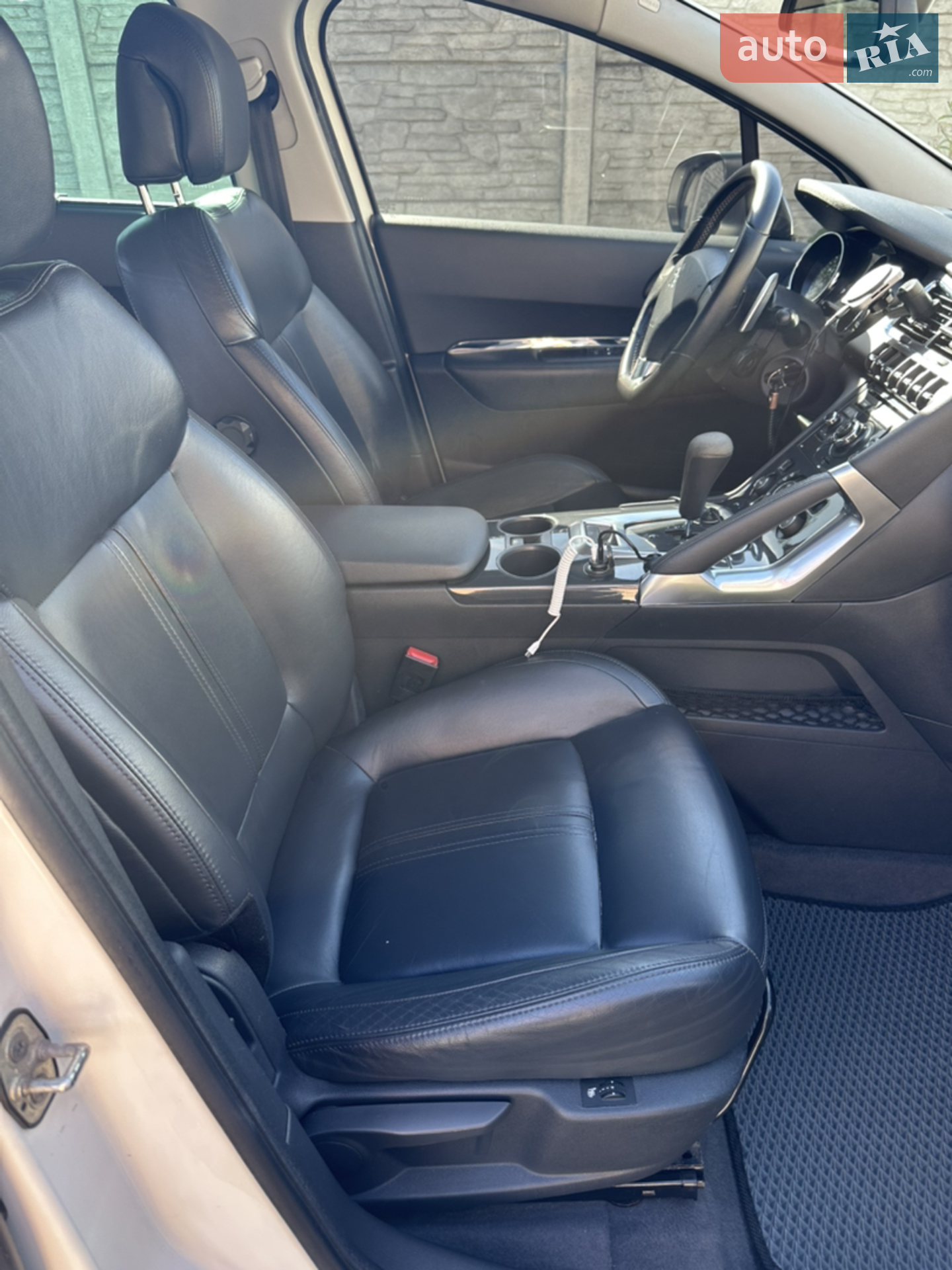 2010 Peugeot 3008 - мініатюра 12
