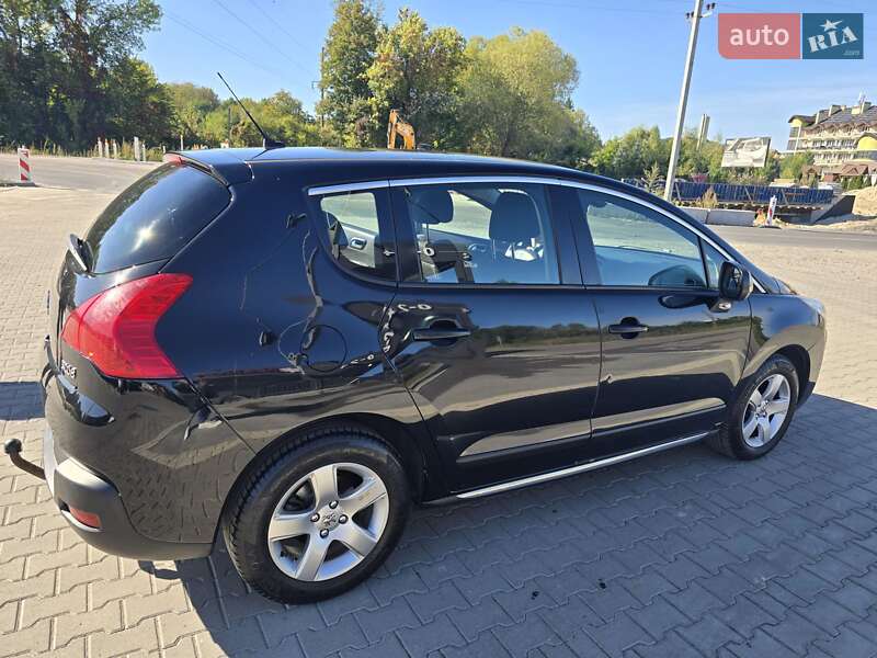 Позашляховик / Кросовер Peugeot 3008 2011 в Львові