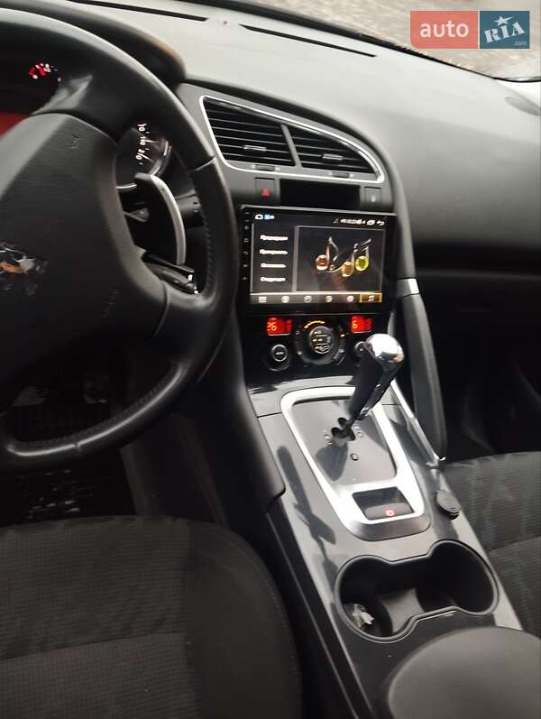 Внедорожник / Кроссовер Peugeot 3008 2010 в Теофиполе