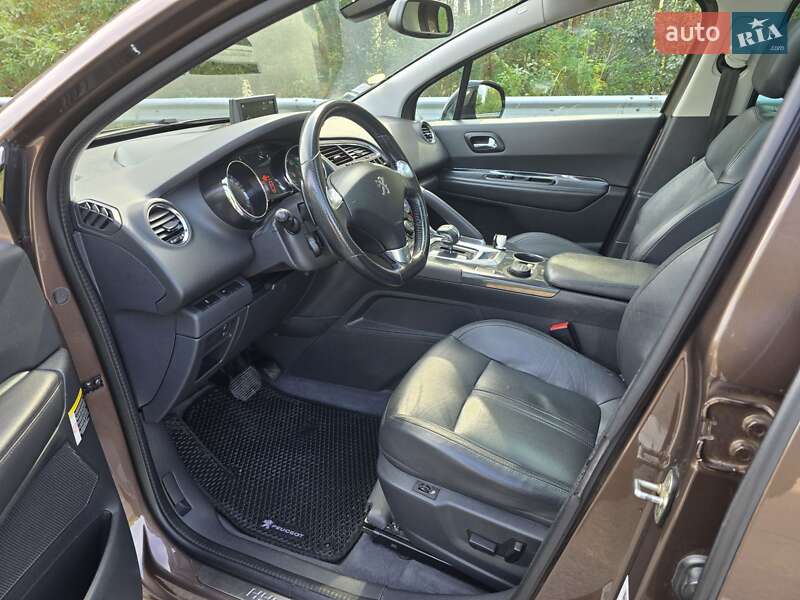 Позашляховик / Кросовер Peugeot 3008 2014 в Луцьку