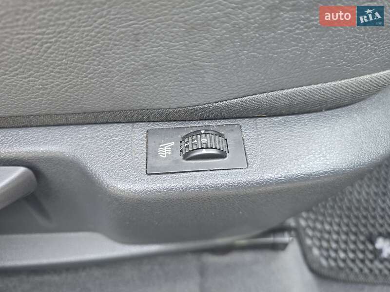 Позашляховик / Кросовер Peugeot 3008 2014 в Луцьку