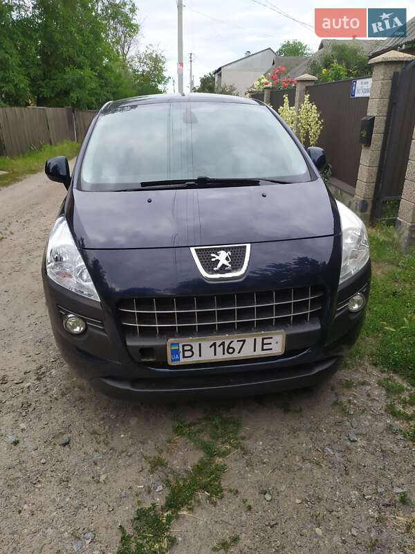 Позашляховик / Кросовер Peugeot 3008 2009 в Миргороді