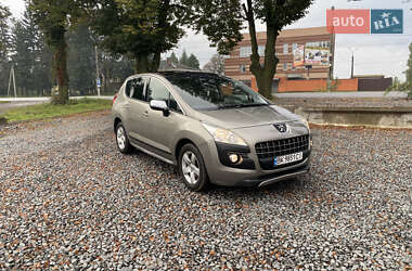 Позашляховик / Кросовер Peugeot 3008 2010 в  фото 15 Позашляховик / Кросовер Peugeot 3008 2010 в