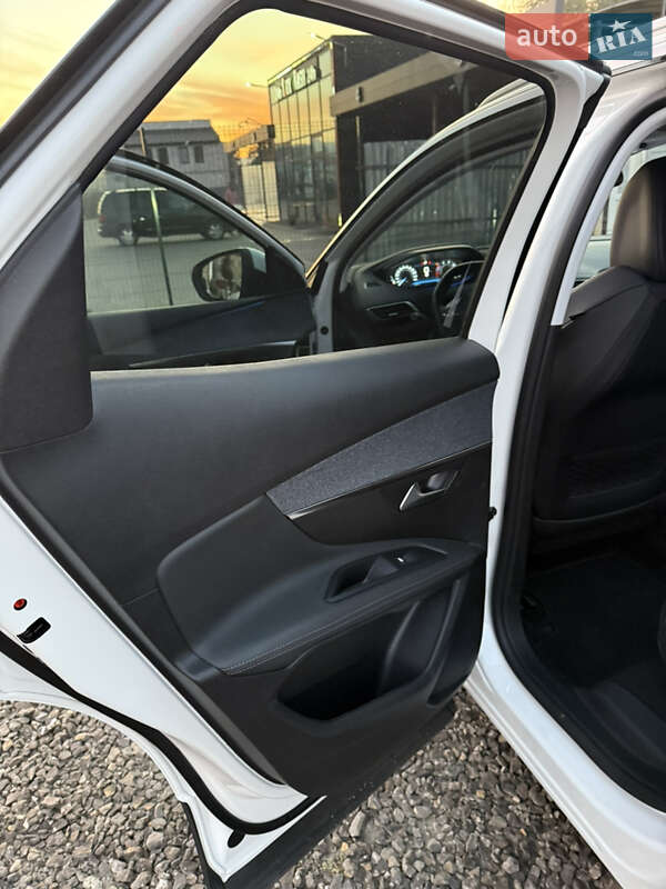 Позашляховик / Кросовер Peugeot 3008 2020 в Бережанах фото 18 Позашляховик / Кросовер Peugeot 3008 2020 в Бережанах