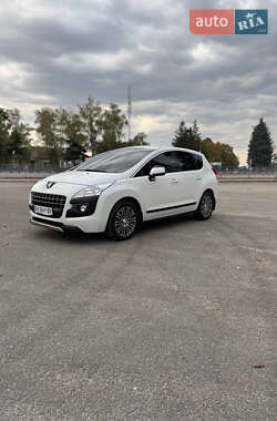 Позашляховик / Кросовер Peugeot 3008 2013 в Первомайську