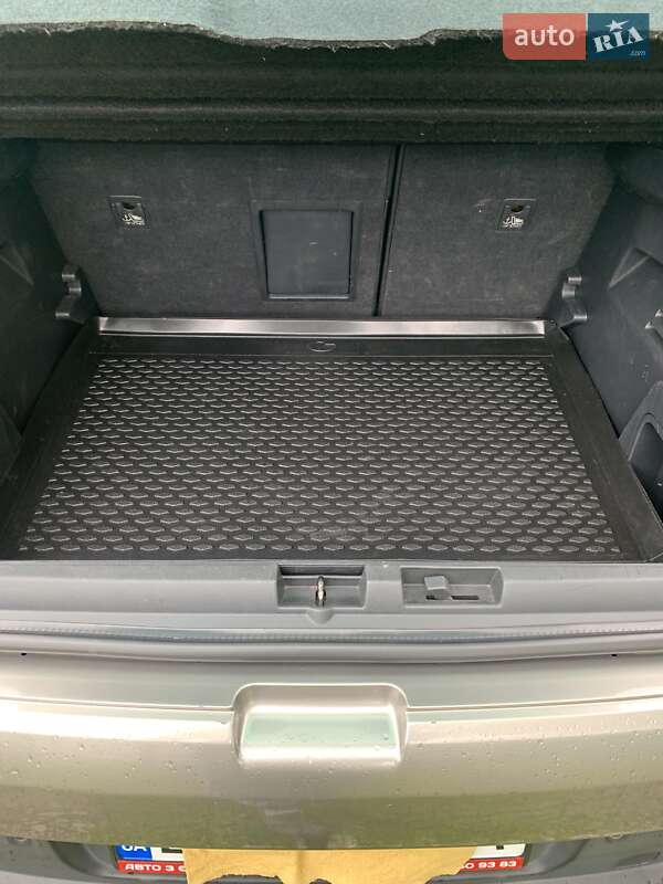 Позашляховик / Кросовер Peugeot 3008 2010 в Чорткові фото 2 Позашляховик / Кросовер Peugeot 3008 2010 в Чорткові