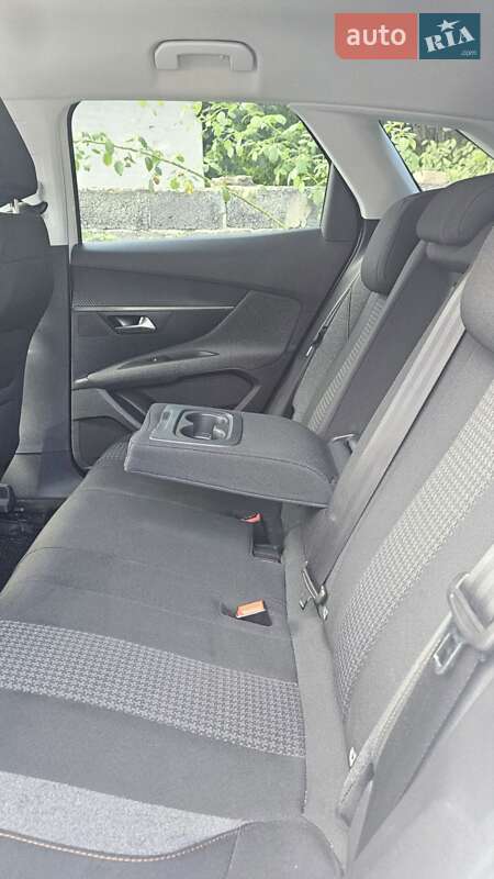 Позашляховик / Кросовер Peugeot 3008 2019 в Івано-Франківську