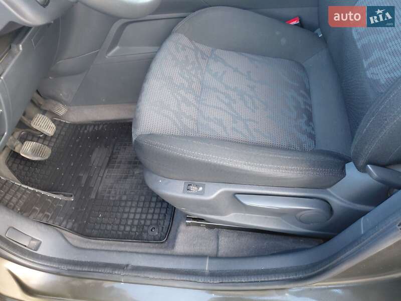 Внедорожник / Кроссовер Peugeot 3008 2010 в Львове