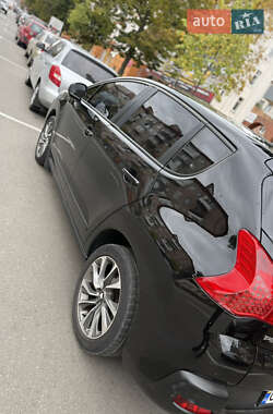 Позашляховик / Кросовер Peugeot 3008 2010 в Чернігові