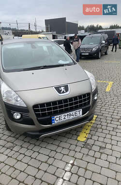 Позашляховик / Кросовер Peugeot 3008 2012 в Чернівцях