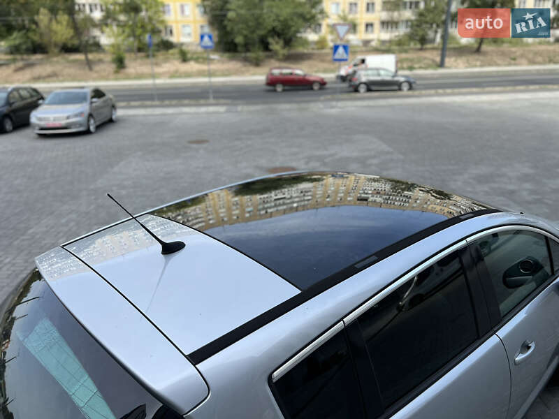 Позашляховик / Кросовер Peugeot 3008 2012 в Дніпрі