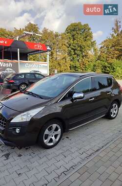 Позашляховик / Кросовер Peugeot 3008 2010 в Стрию