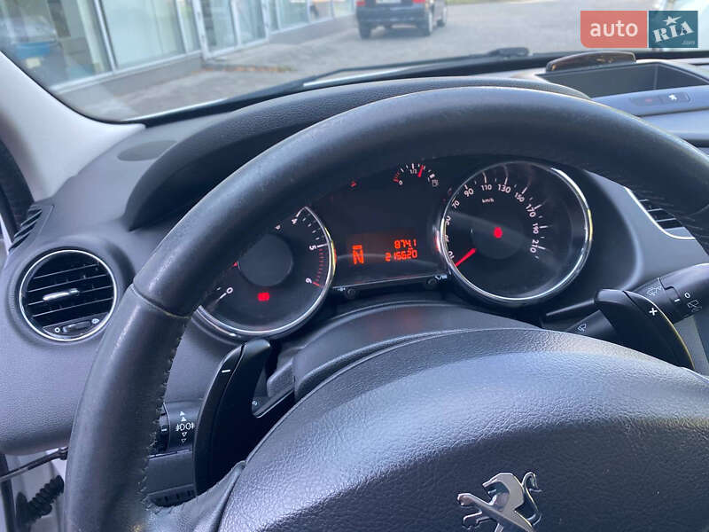 Внедорожник / Кроссовер Peugeot 3008 2014 в Ровно