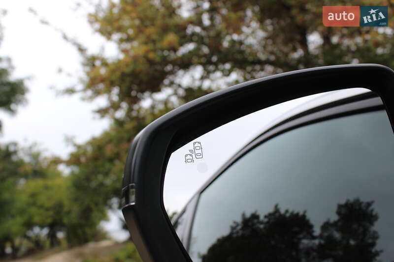 Позашляховик / Кросовер Peugeot 3008 2018 в Черкасах