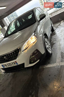 Внедорожник / Кроссовер Peugeot 3008 2019 в Яворове