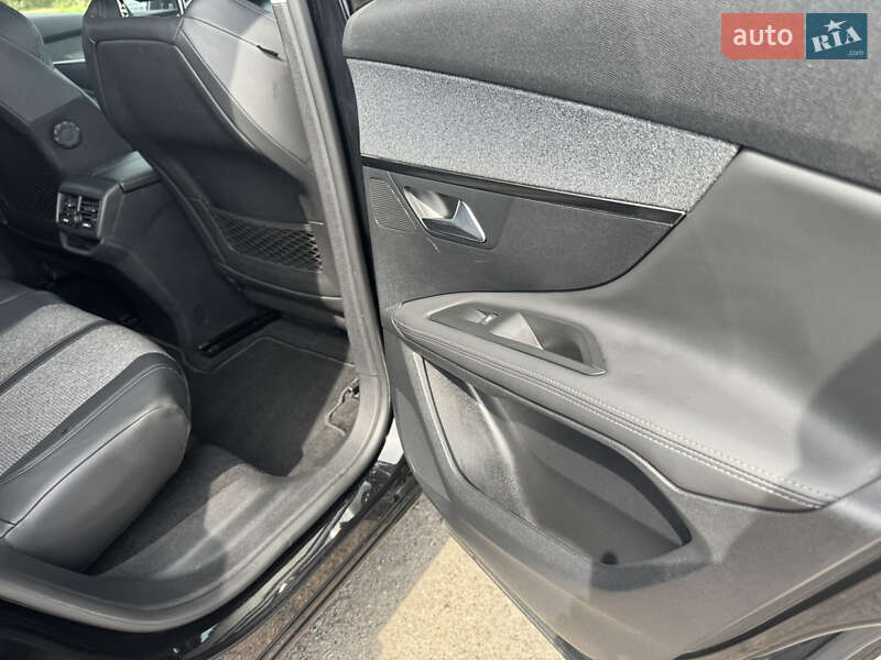 Внедорожник / Кроссовер Peugeot 3008 2018 в Львове