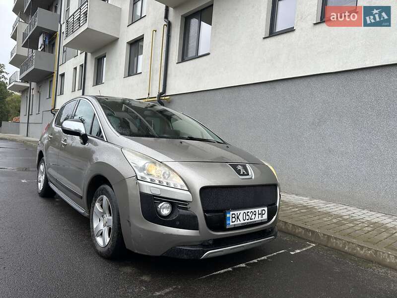 Peugeot 3008 2013