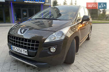 Позашляховик / Кросовер Peugeot 3008 2012 в Львові