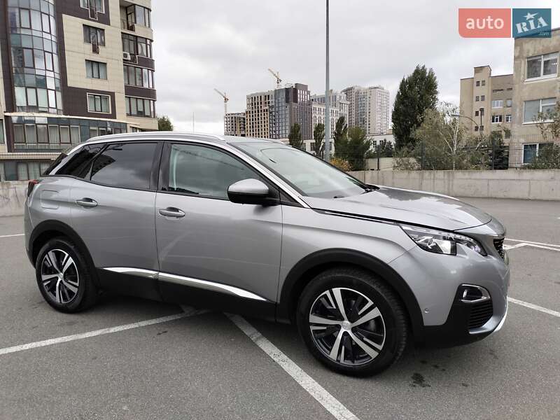 Внедорожник / Кроссовер Peugeot 3008 2020 в Киеве