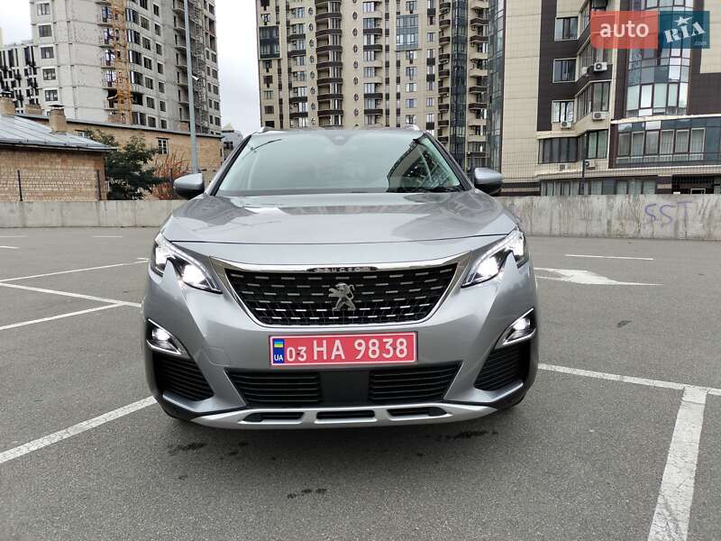 Внедорожник / Кроссовер Peugeot 3008 2020 в Киеве
