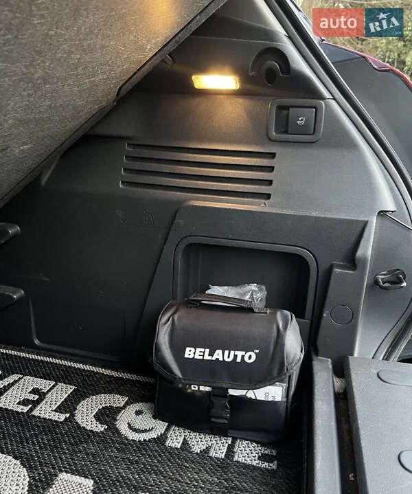 Внедорожник / Кроссовер Peugeot 3008 2016 в Стрые фото 17 Внедорожник / Кроссовер Peugeot 3008 2016 в Стрые