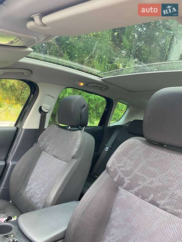 Внедорожник / Кроссовер Peugeot 3008 2010 в Надворной