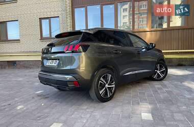 Внедорожник / Кроссовер Peugeot 3008 2020 в 
